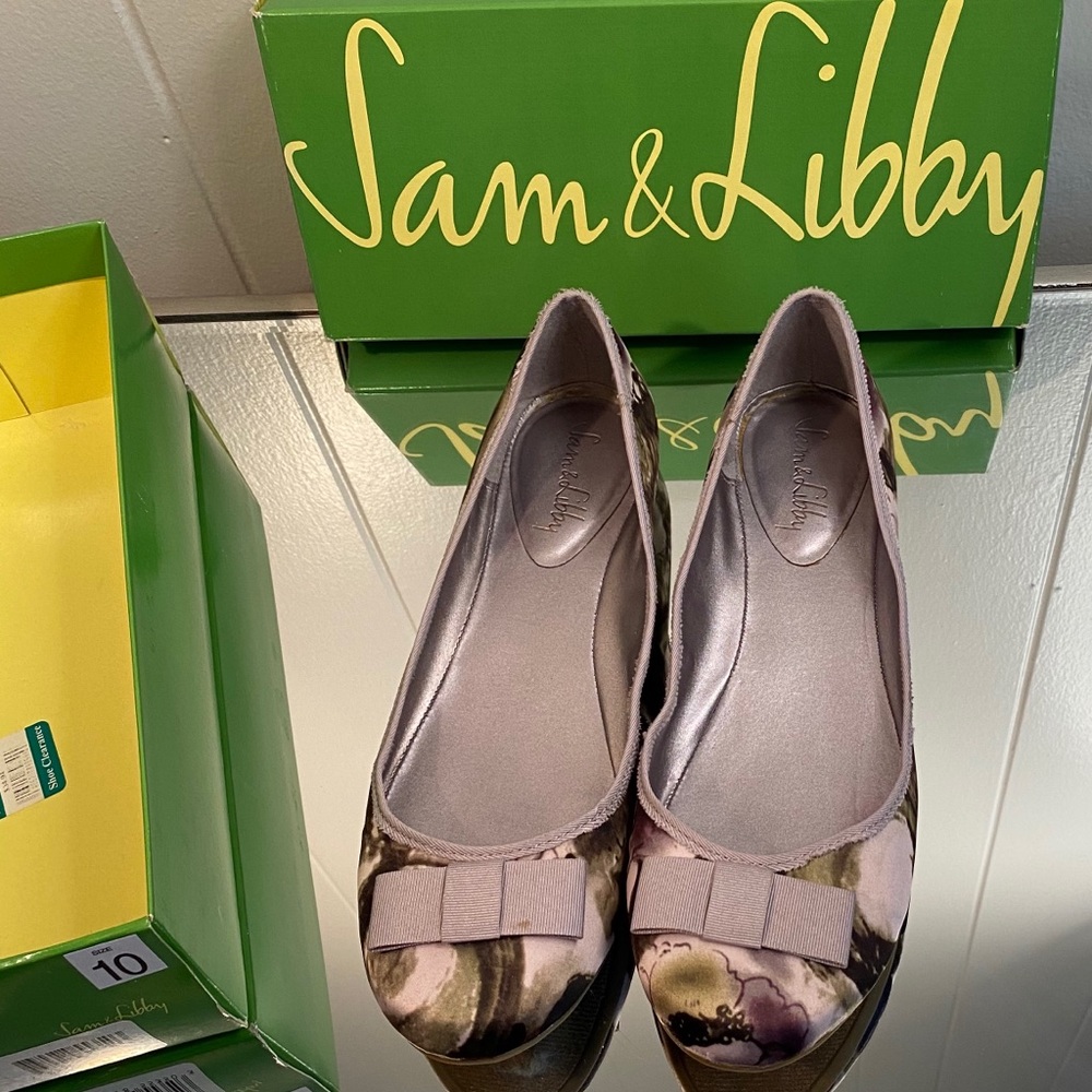 Ladies’ Flats